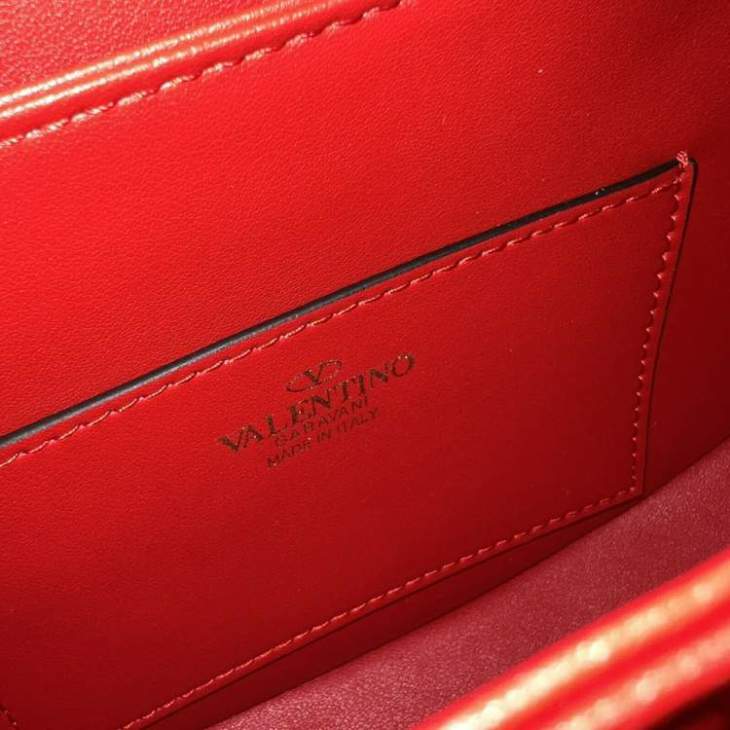 Picture of Valentino Handbags _SKUfw142628182fw